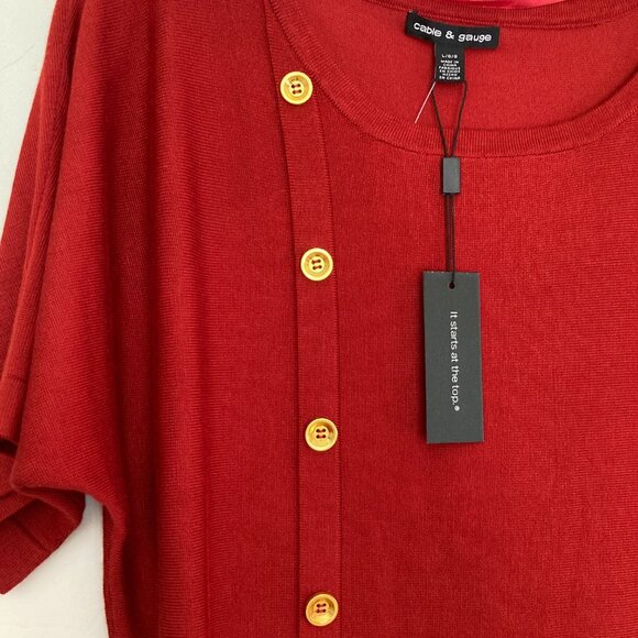 NWT Red Knit Short Sleeved Top With Gold Buttons - Picture 7 of 8